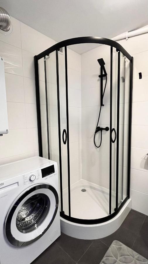 Apartament Z Widokiem Na Spodek Катовице Экстерьер фото