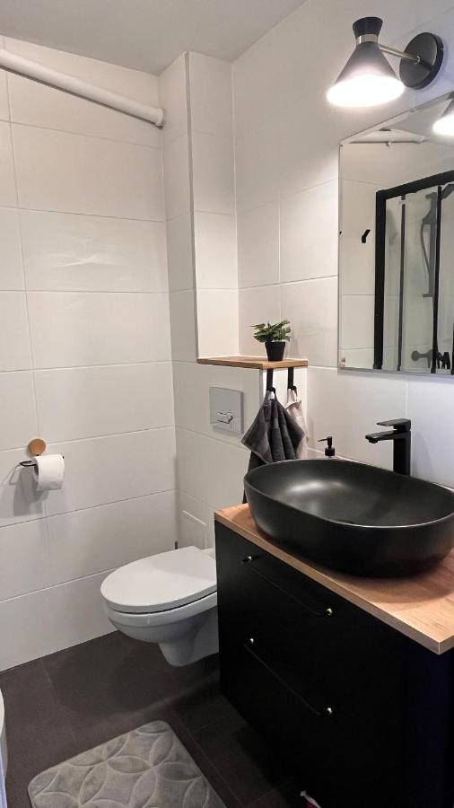 Apartament Z Widokiem Na Spodek Катовице Экстерьер фото